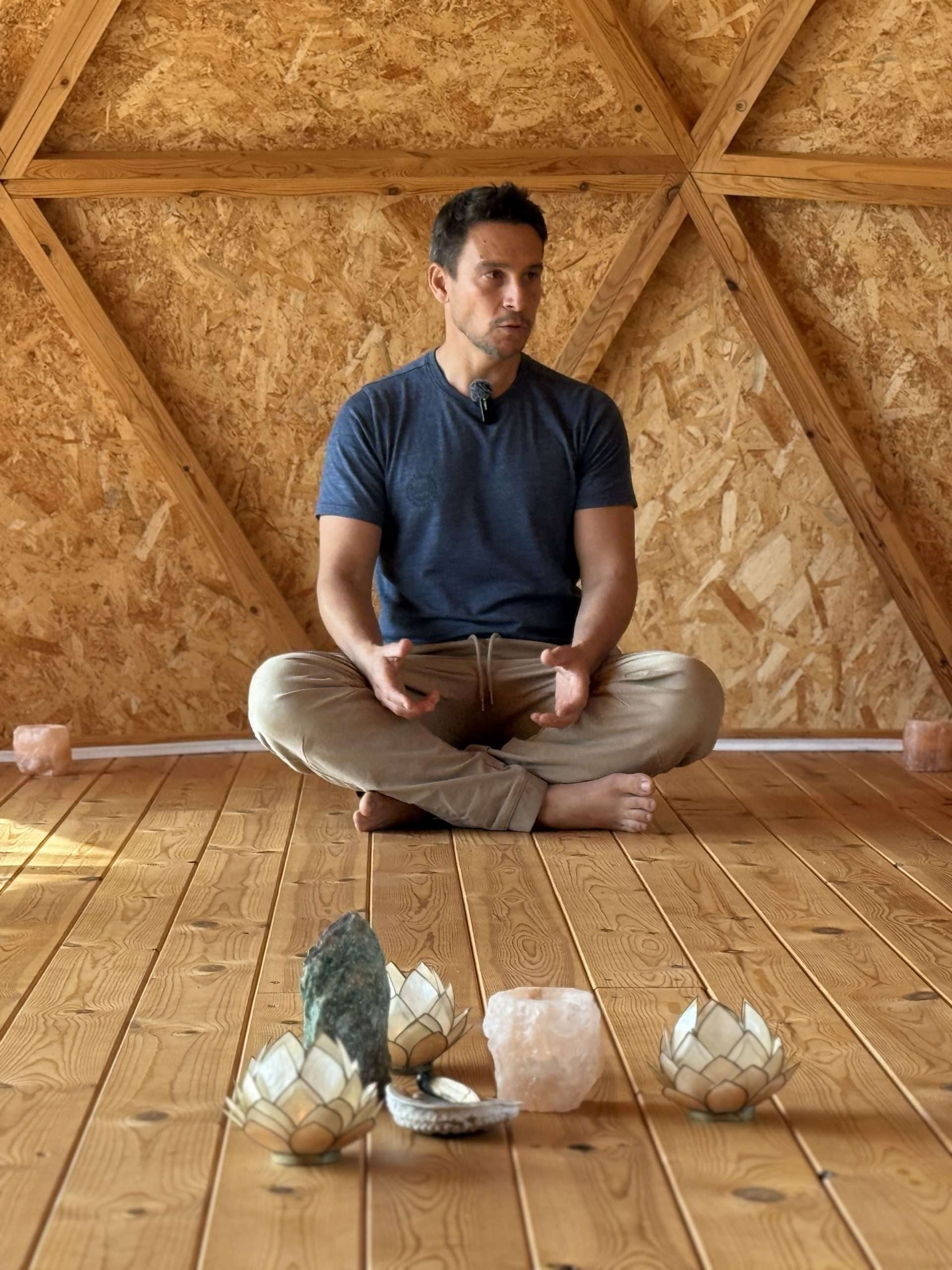 Javier Garcia Contreras - breathwork - javi in movement